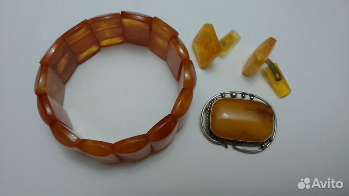 Бусы и браслеты янтарь, гранат, тигровый глаз