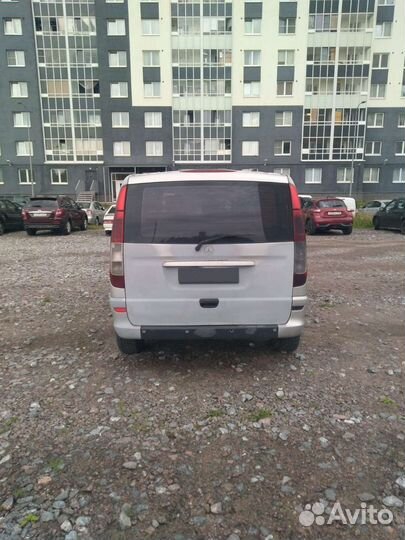 Mercedes-Benz Vito 2.1 МТ, 2004, 300 000 км