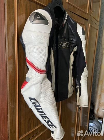 Куртка кожаная Dainese M(48) перфорированная