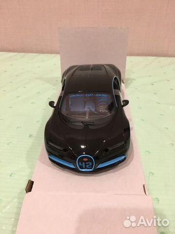 Bugatti Chiron. maisto 1:24