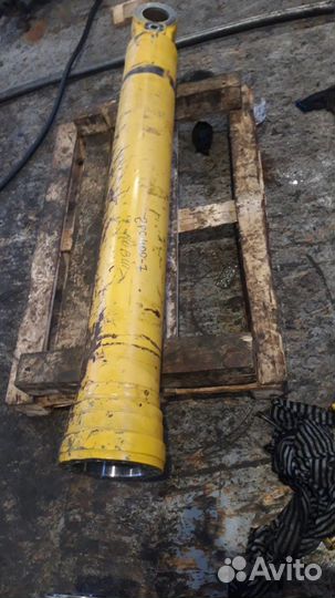 Гильза цилиндра ковша cylinder Komatsu PC400-7