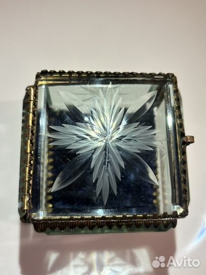 Шкатулка старинная в ремонт