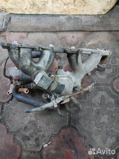 Впускной коллектор Nissan Primera P10 sr18de