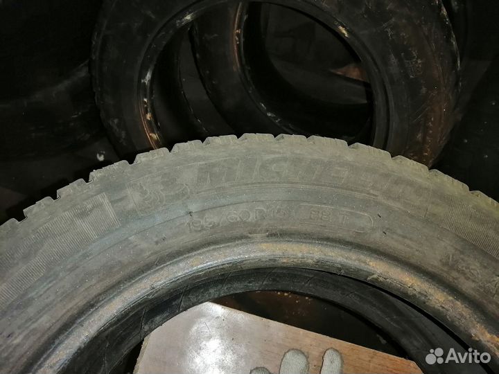 Goodyear UltraGrip Extreme 185/65 R15