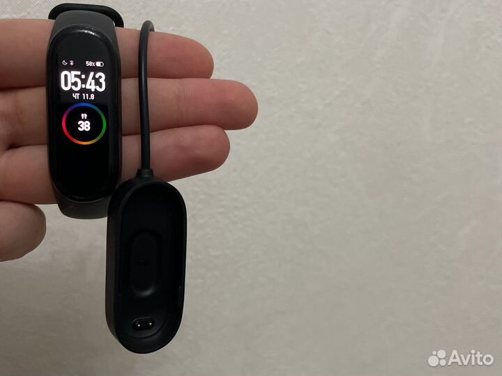 Часы xiaomi mi band 4
