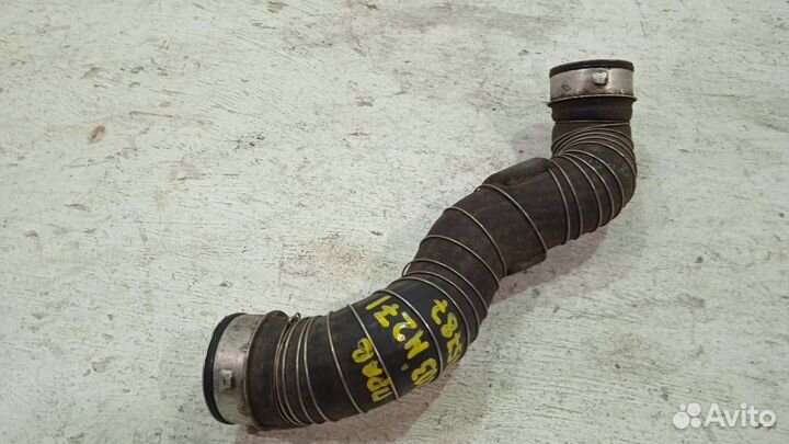 Патрубок интеркулера