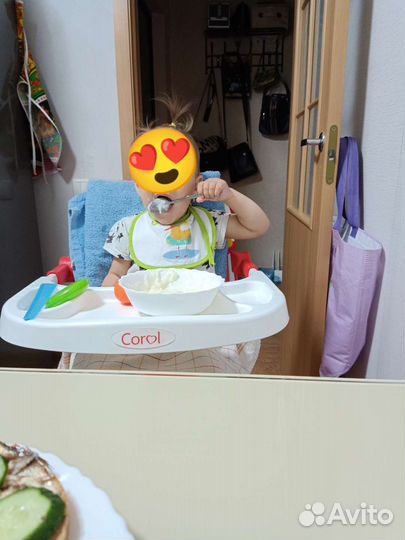 Стульчик для кормления corol