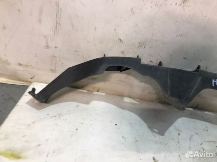 Кронштейн бампера передний правый Mazda 3 седан BK