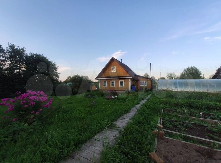 Дом 35 м² на участке 17 сот.