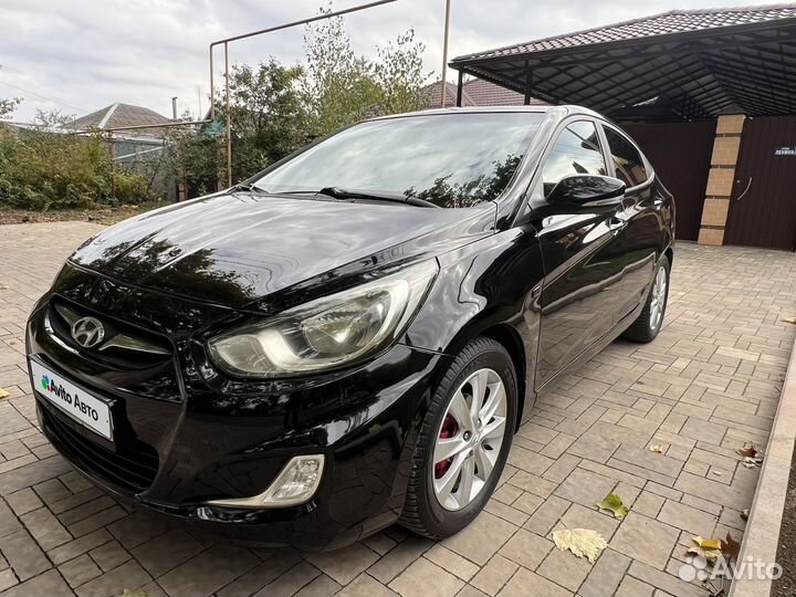 Hyundai Solaris 1.6 AT, 2011, 220 000 км