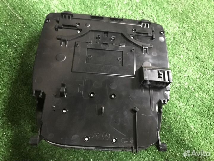 Плафон освещения салона передний Mercedes-Benz