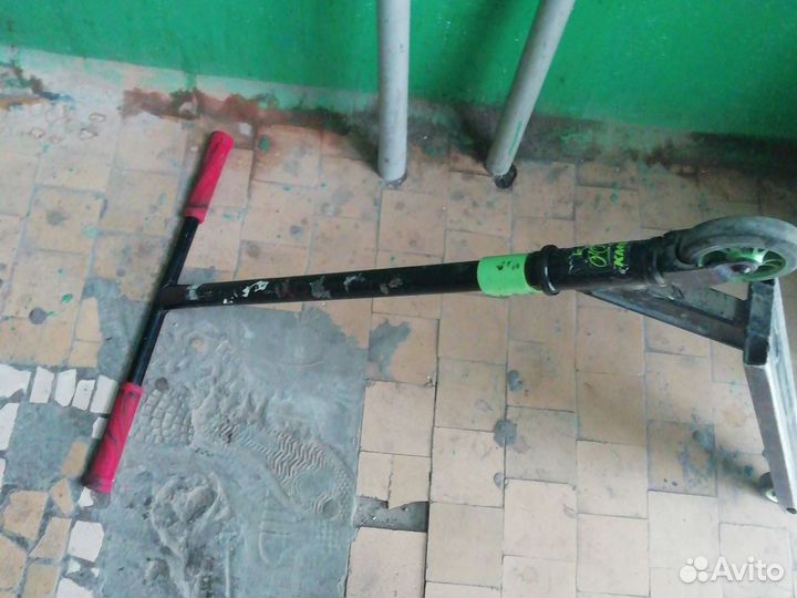 Трюковой самокат кмс диско