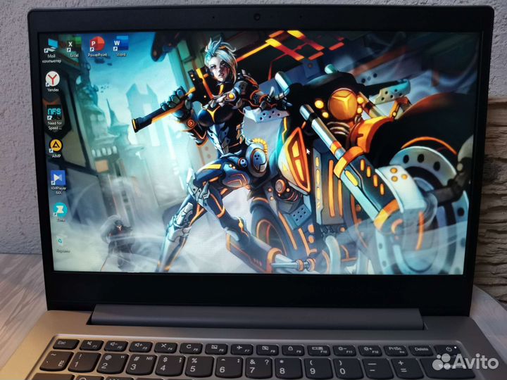 Ноутбук Lenovo AMD A4/4Gb/SSD/190Gb/AMD R3