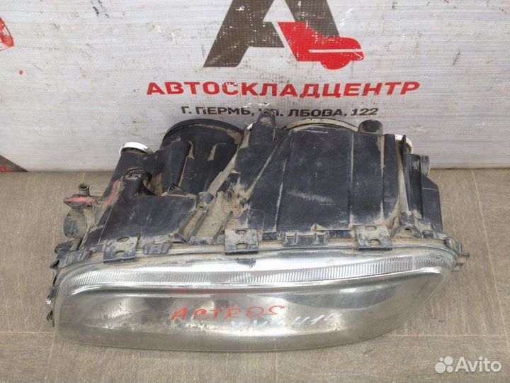 Фара левая Mercedes Actros 36737