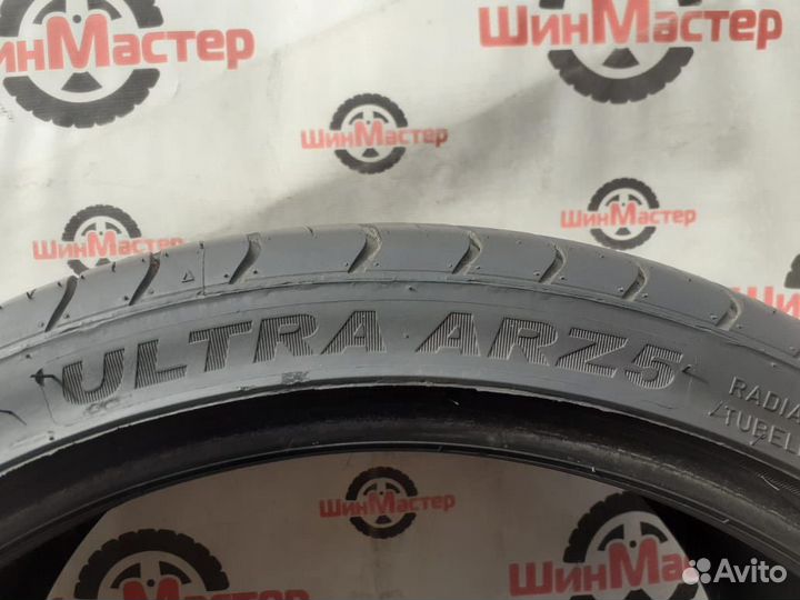 Arivo Ultra ARZ5 255/35 R19