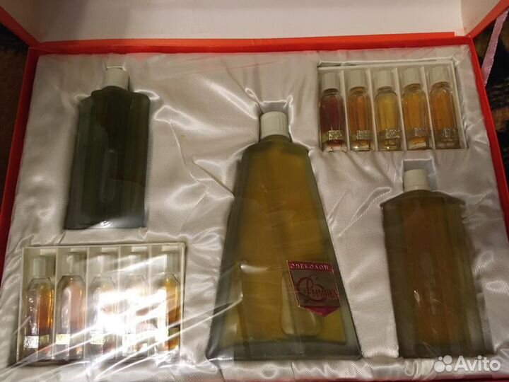 Парфюмерный набор «Алые паруса» 1984 год