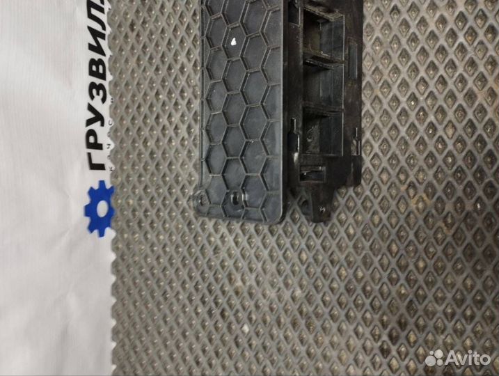 Крышка Volvo FH4 82241764