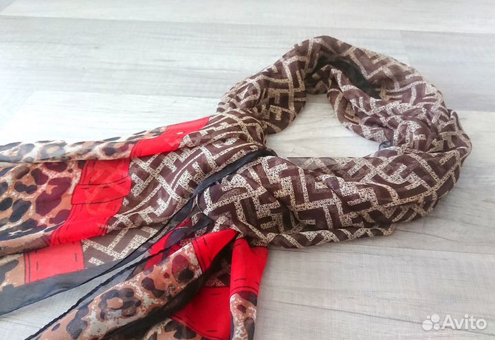 Женские шарфы и платки