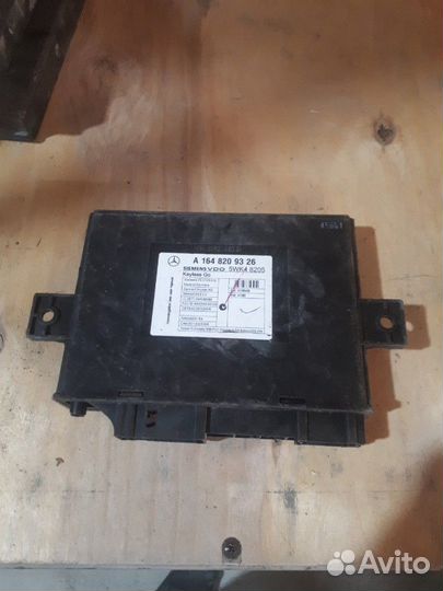 Блок управления keyless go A 164 820 93 26 мерседе