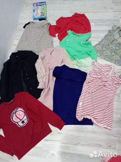 Отдам бесплатно женские вещи 44-46