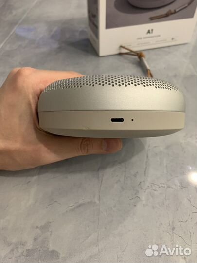 Колонка Bang & Olufsen Beosound A1 2nd Gen