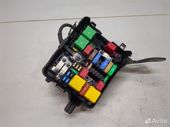 Блок предохранителей Opel Crossland X, 2019