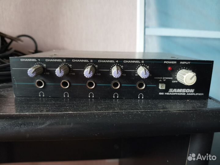 Samson Q5 headphone amplifier