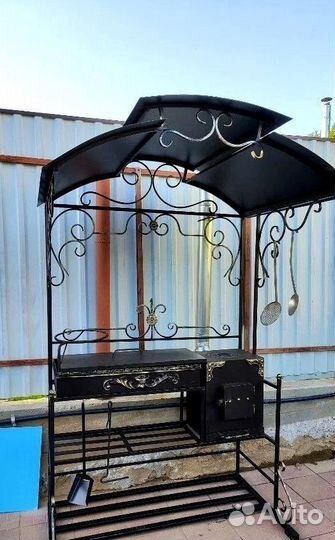 Мангал с крышей / Кованый мангал в стиле лофт
