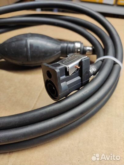 Топливопровод с грушей для лодочного мотора Ямаха