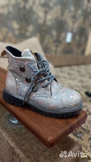 Ботинки для девочки 25 размер