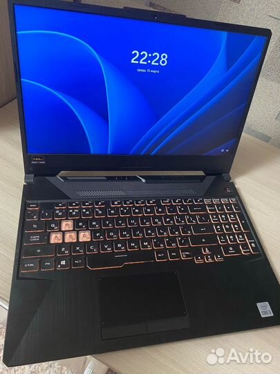 Продам ноутбук