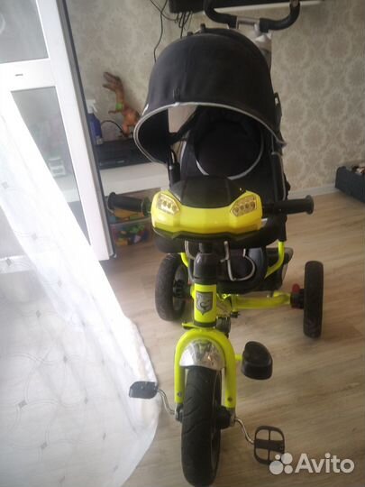 Детский велосипед с ручкой бу