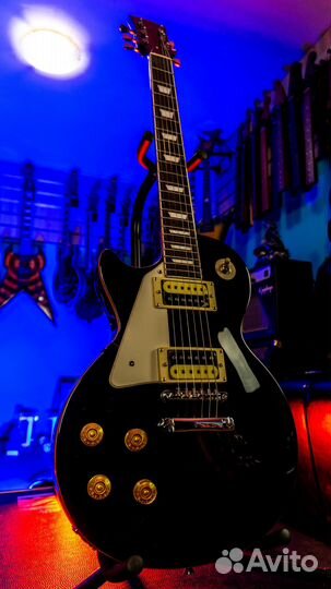 Леворукий Les Paul Black Top