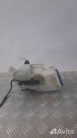 Бачок омывателя Volkswagen Golf хэтчбэк 5 дв. 2.3