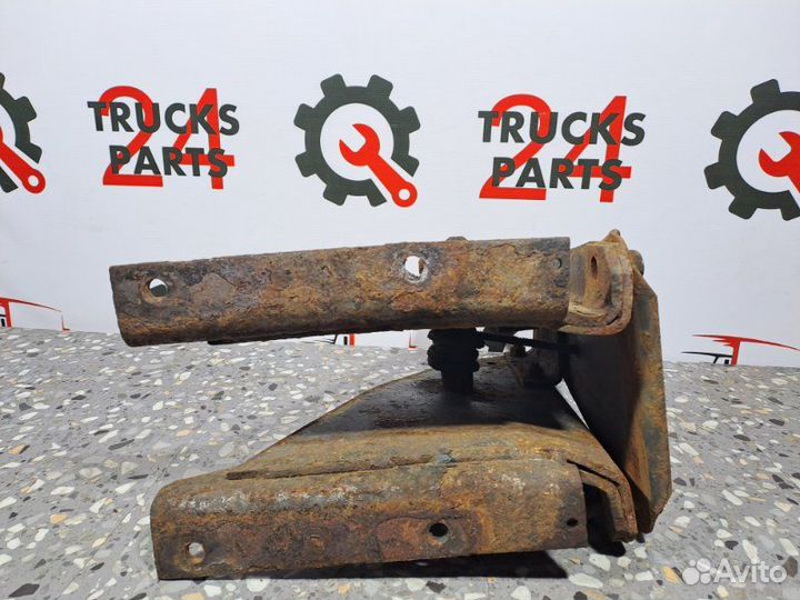 Механизм подъема запасного колеса Mercedes-Benz