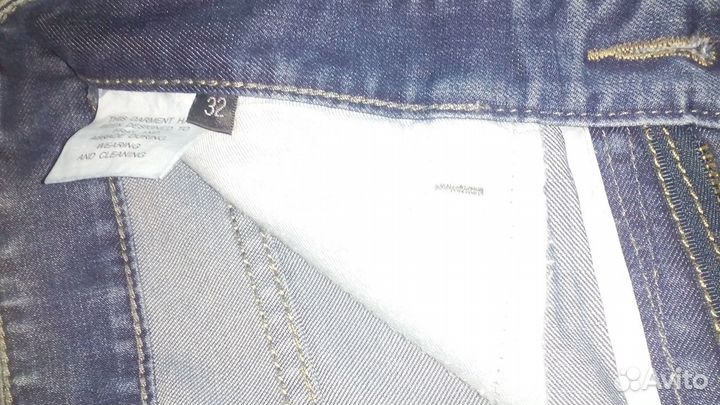 Джинсы levis