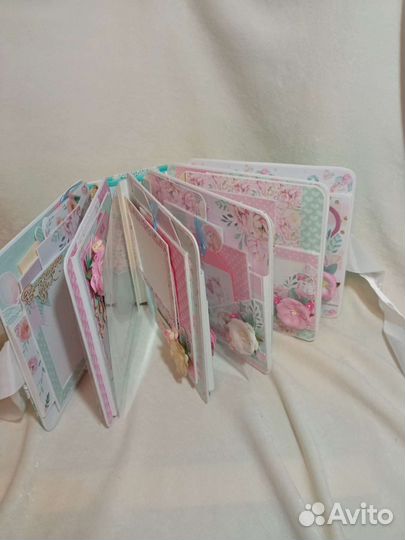 Фотоальбомы ручной работы в наличии и на заказ