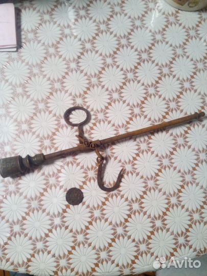 Безмен старинный