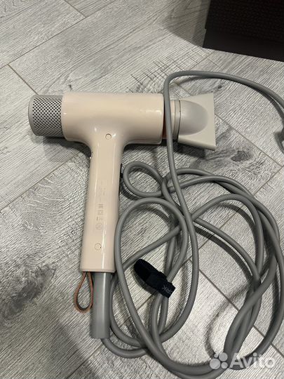 Стайлер Bork f732