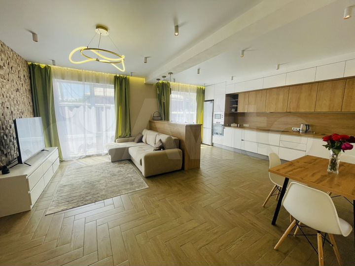 Дом 133,5 м² на участке 1,8 сот.