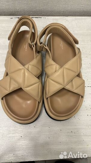 Сандали 38 р