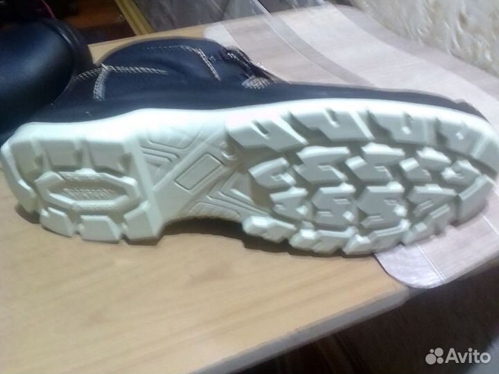 Ботинки рабочие зимние 43