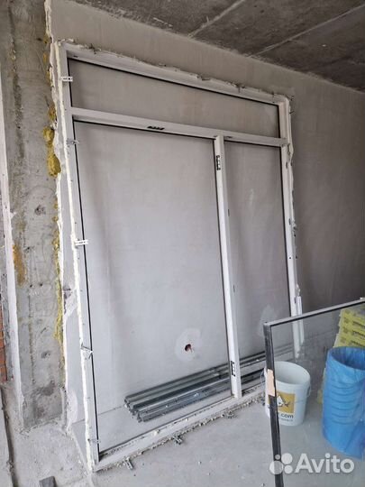 Оконная рама пластиковая