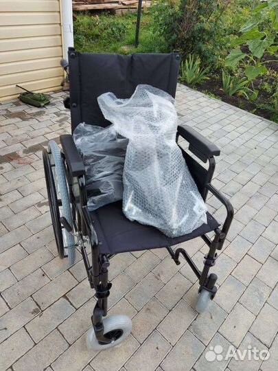 Коляска инвалидная