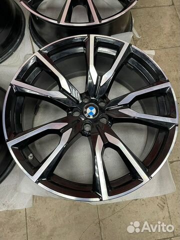 Оригинальные диски BMW X7 G07 R22 разноширокие