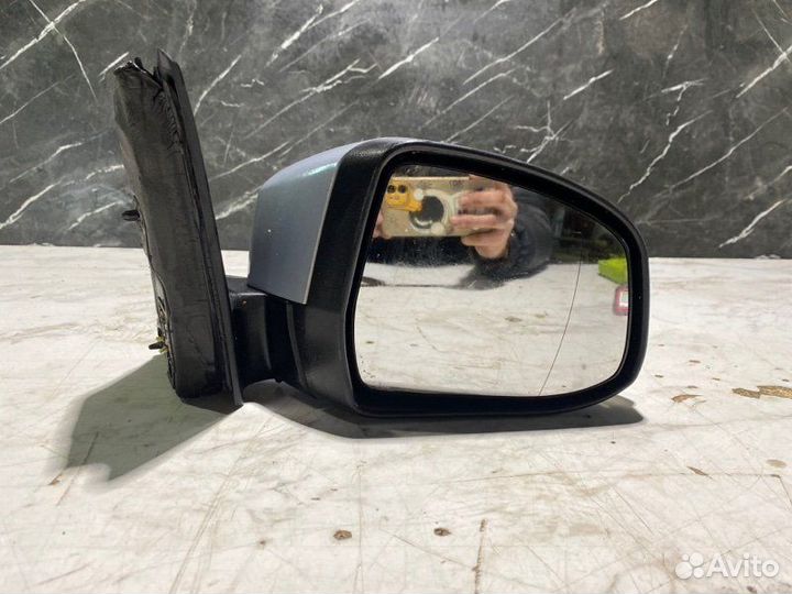Зеркало заднего вида боковое правое Ford Focus
