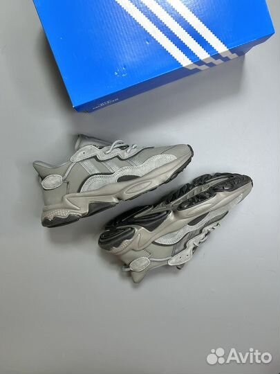 Кроссовки Adidas Ozweego