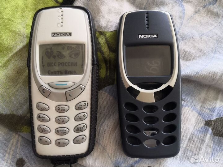 Кнопочный телефон Nokia 3310