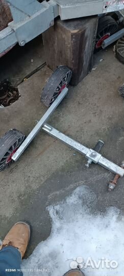 Поддерживающие колёса для лодочного прицепа