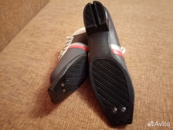 Новые лыжные ботинки Botas СССР р.26,5